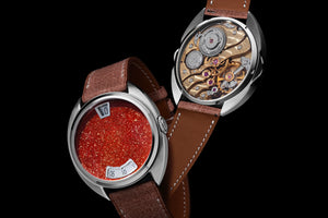 Century Paillonné Jumping Hours "Golden Snow Ruby"